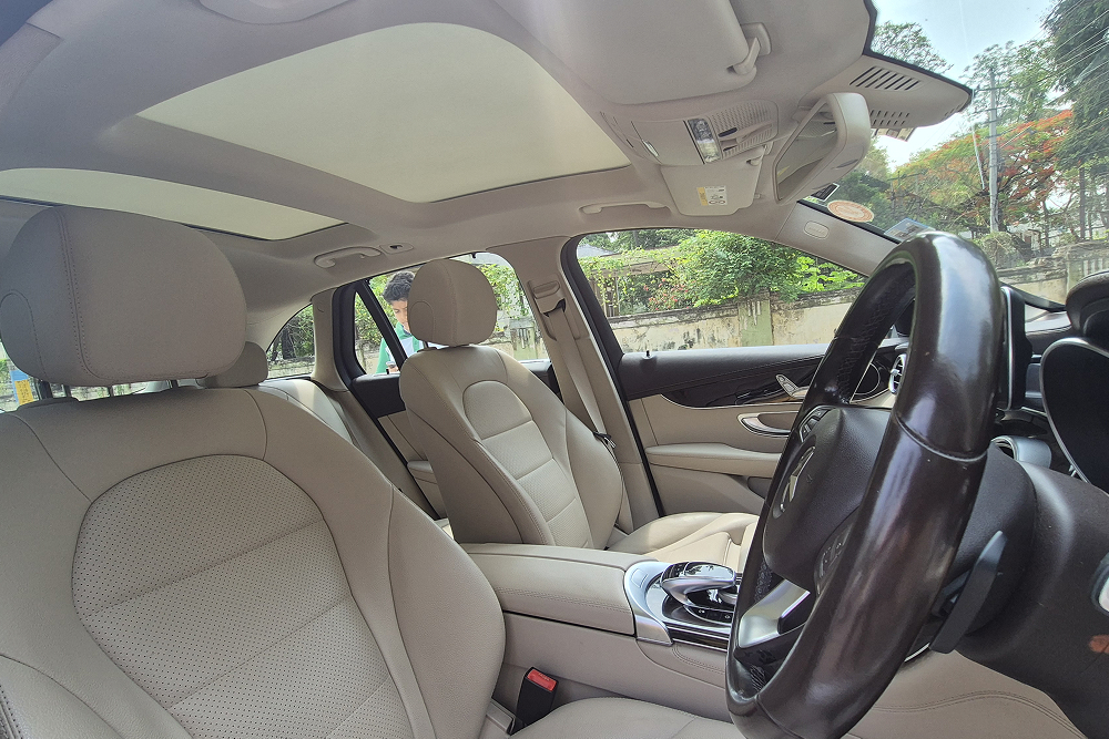 Mercedes-Benz GLC 220D Progressive photo 12